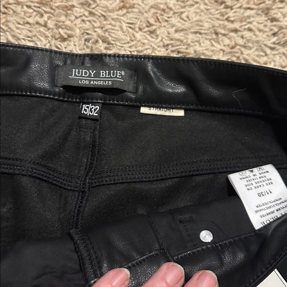 Pants - Picture 3 of 7